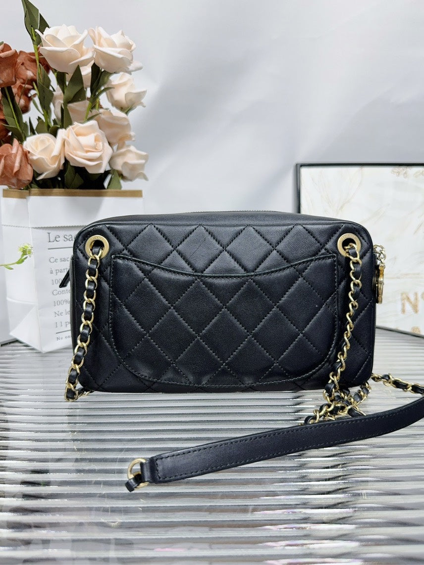 Chanel Crossbody Bag - Lynora Bags