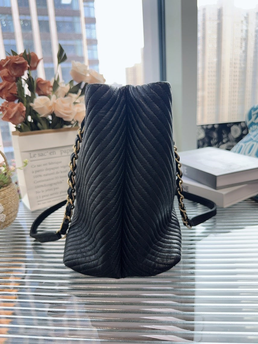 Chanel Shoulder Bag - Lynora Bags