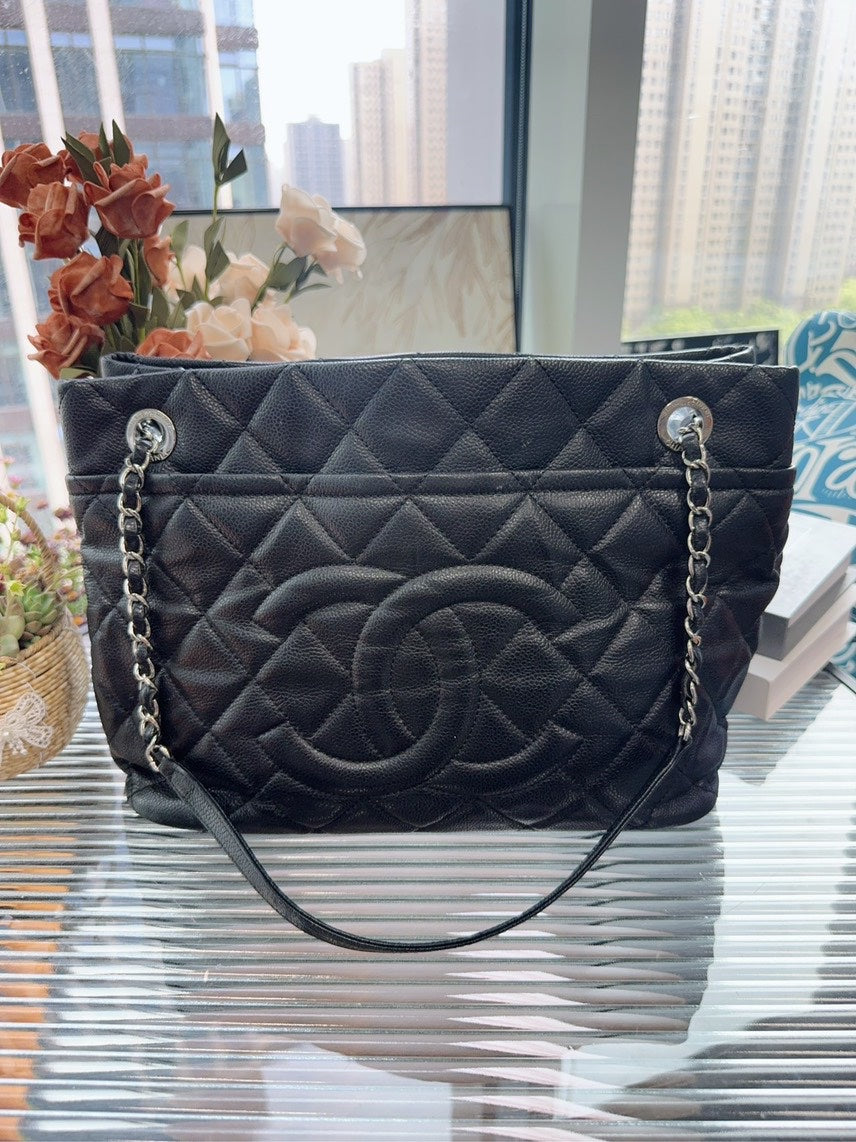 Chanel Tote Bag - Lynora Bags