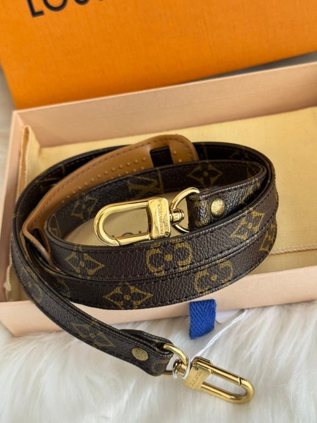 Louis Vuitton Monogram Strap Brown Bag Accessories 110cm