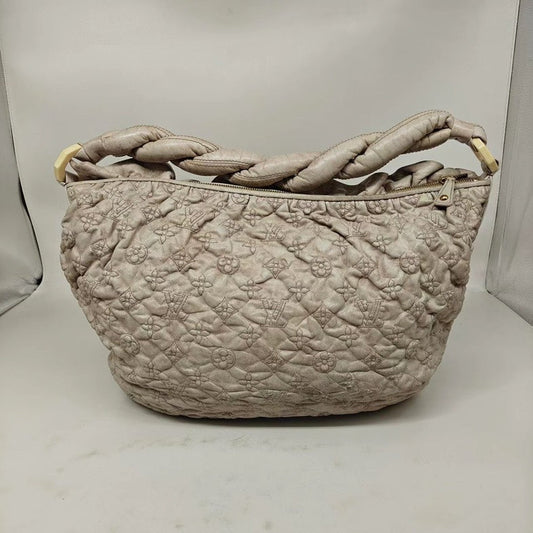 Louis Vuitton Quilted Beige Underarm Hobo Handbag