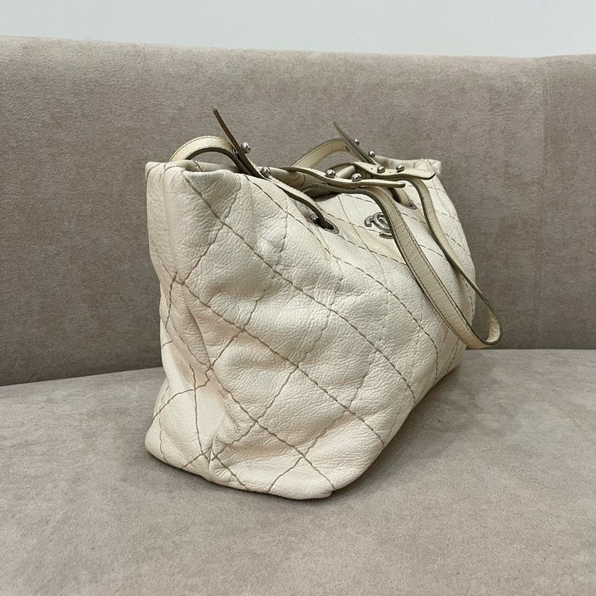 Chanel Tote Bag - Lynora Bags