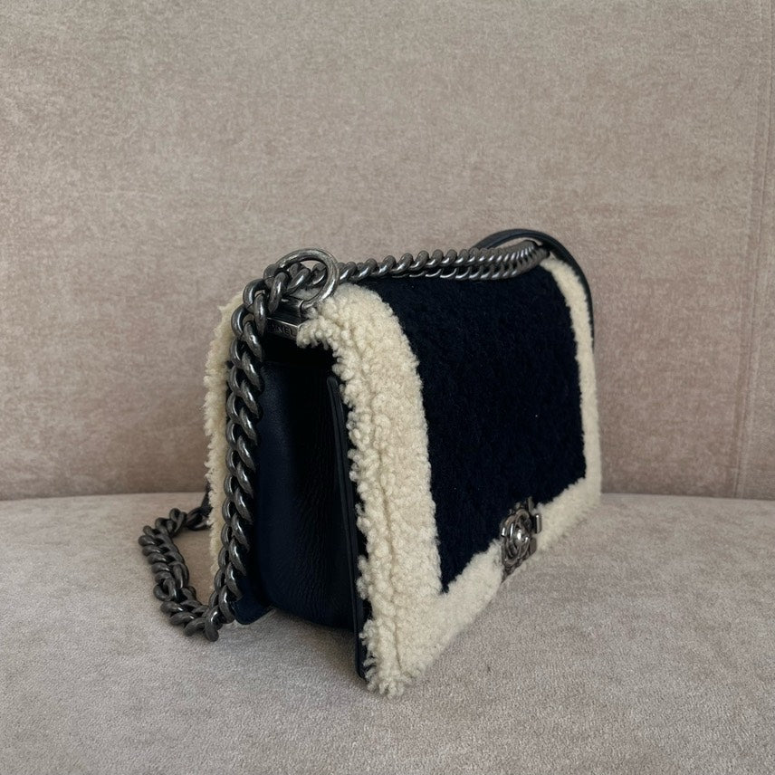 Chanel Crossbody Bag - Lynora Bags