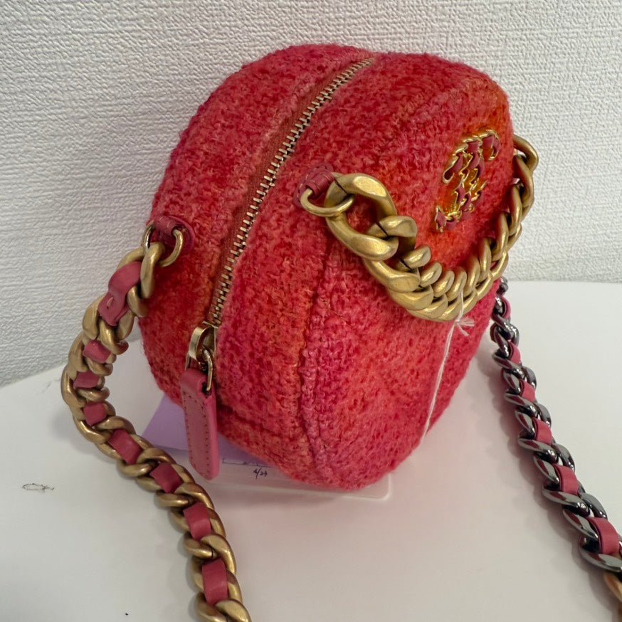 Chanel Crossbody Bag - Lynora Bags
