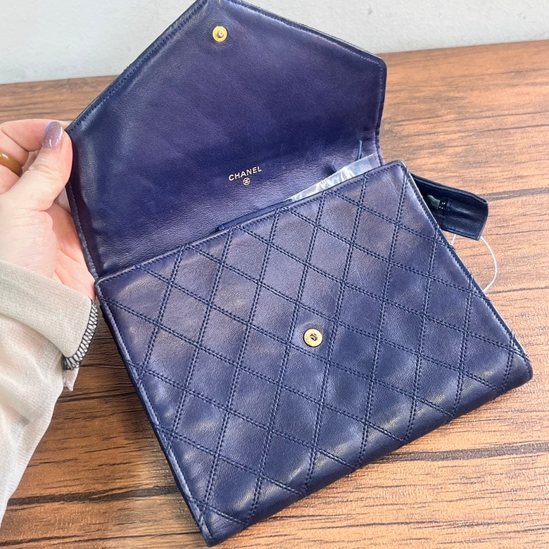 Chanel Clutch Bag - Lynora Bags