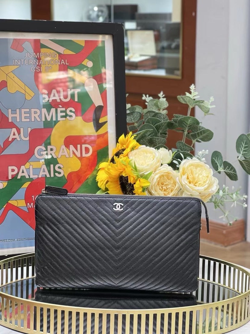 Chanel Clutch Bag - Lynora Bags