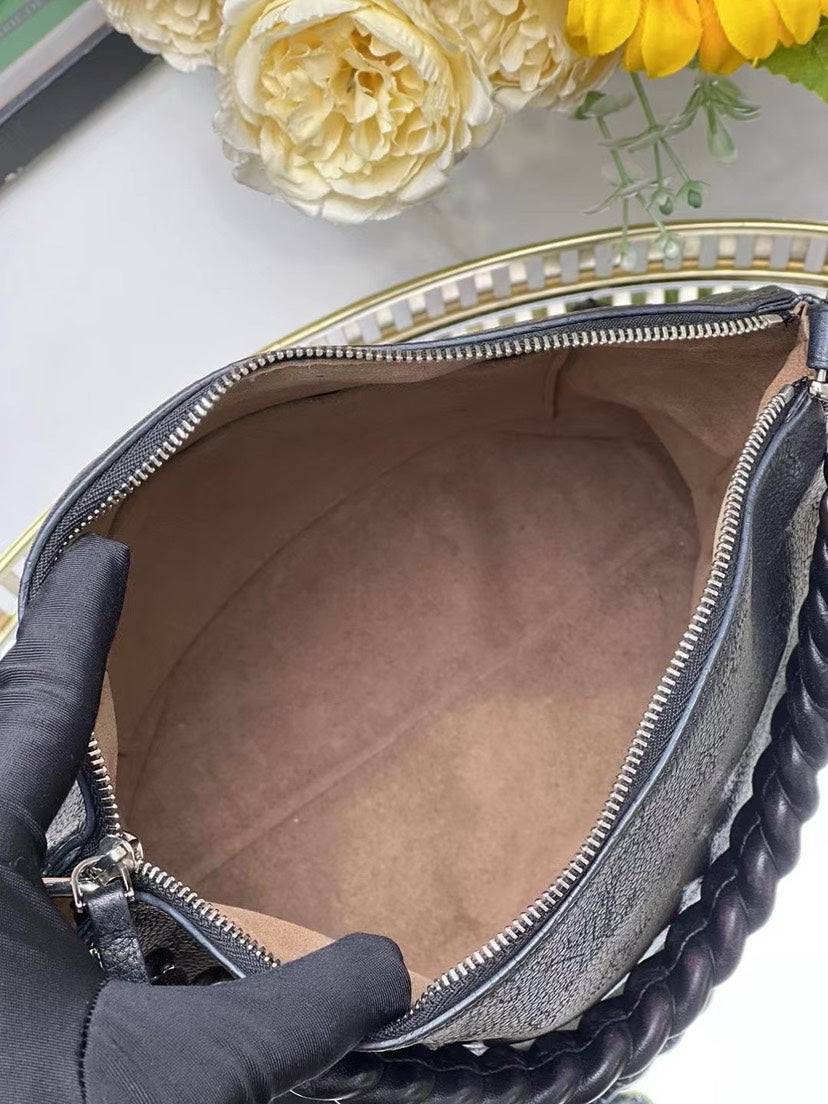 Louis Vuitton BABYLONE CHAIN BB Black 27*24cm 11205