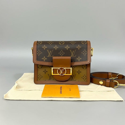 Louis Vuitton Dauphine Small Bag 2019year 20*15*9cm XJ11008
