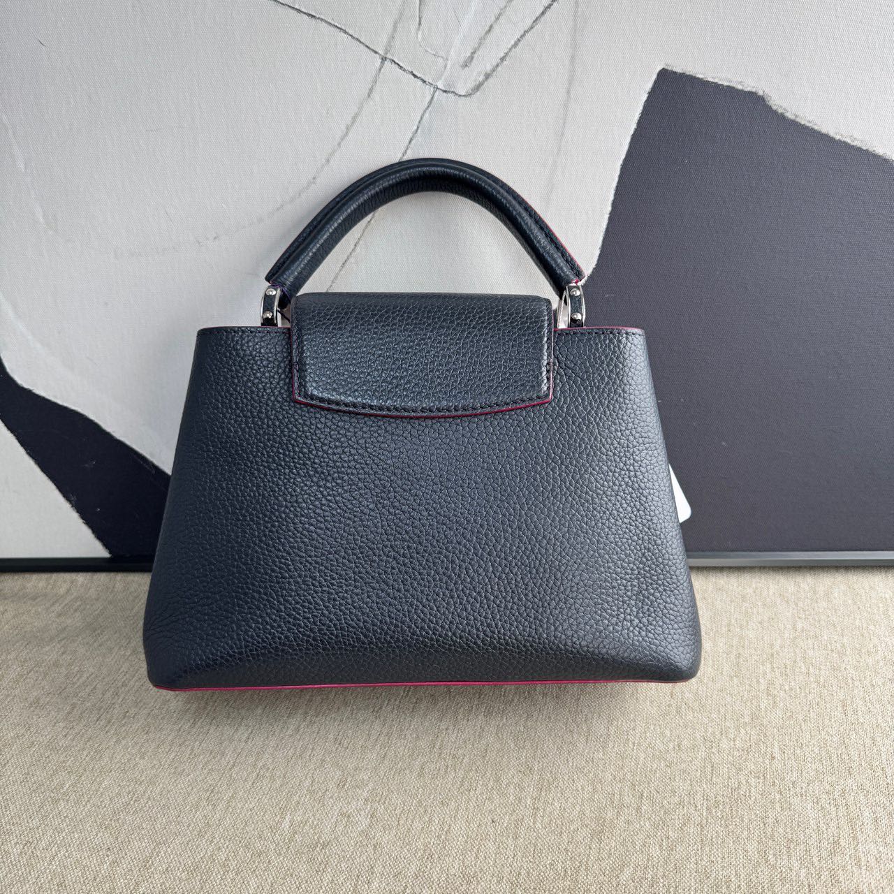 Louis Vuitton capucinesbb two-way bag 13443350