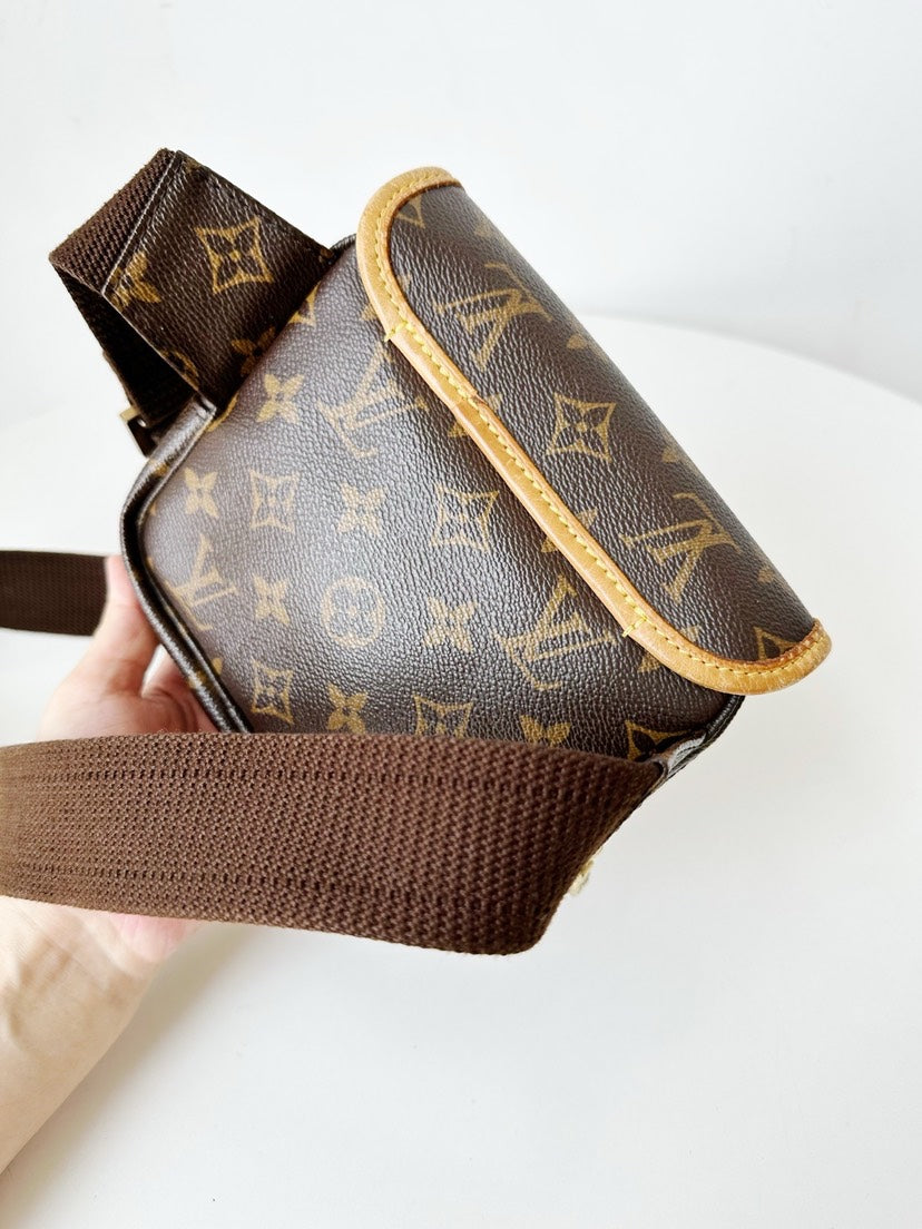 Louis Vuitton Belt Bum Bag 16x17cm