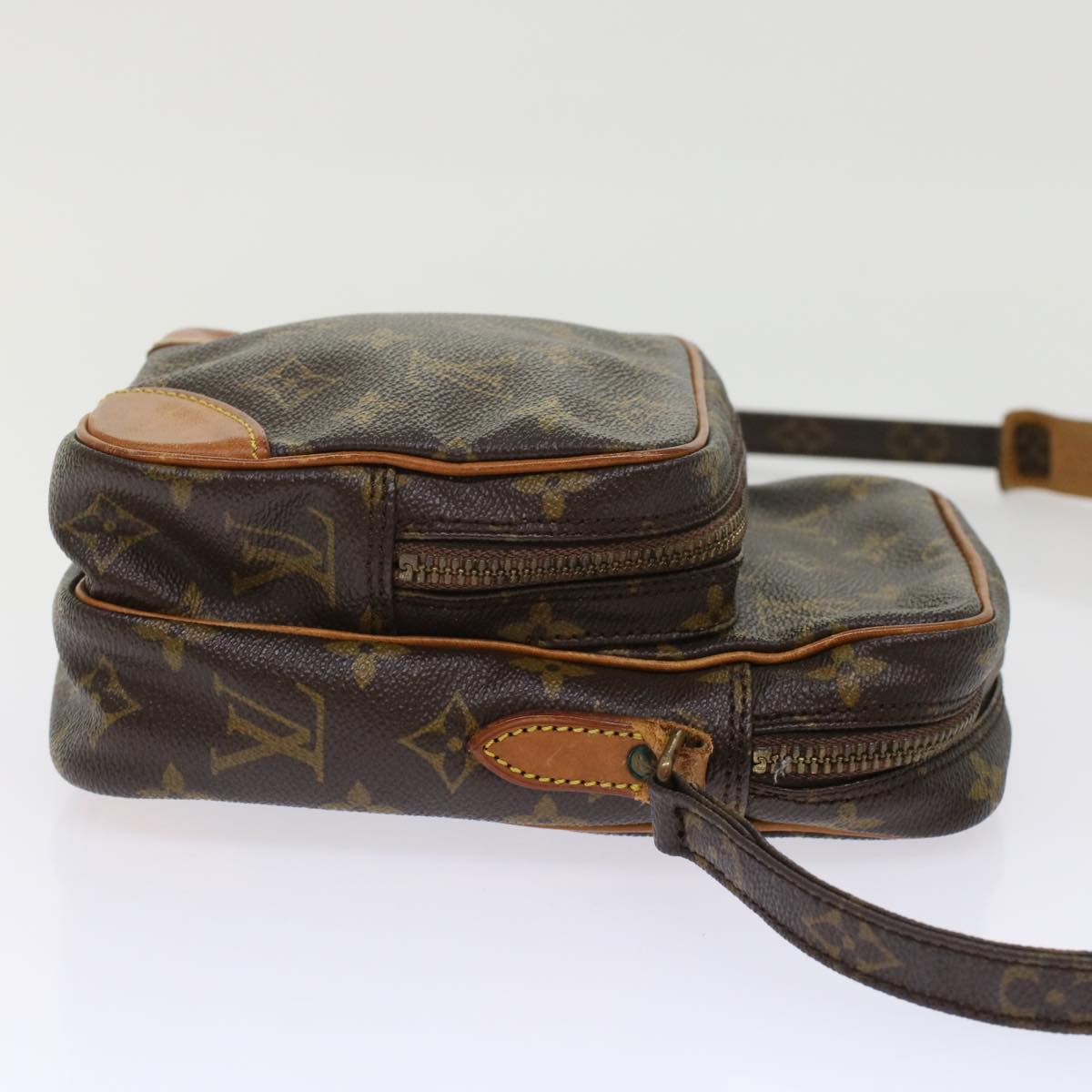 LOUIS VUITTON Monogram Amazon Shoulder Bag LV rd5573