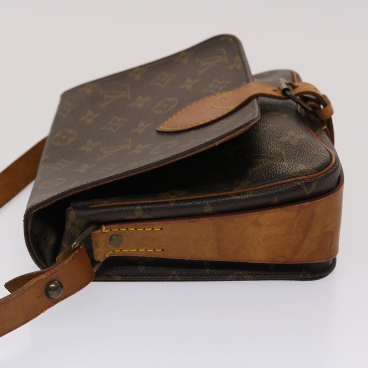 LOUIS VUITTON Monogram Cartouchiere MM Shoulder Bag LV rd5582