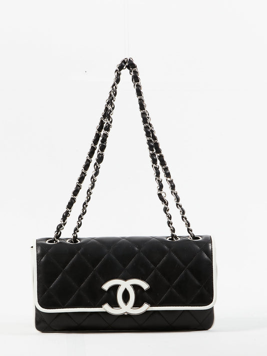 Chanel Black White Lambskin Fliplock CC Flap Shoulder Bag SHW