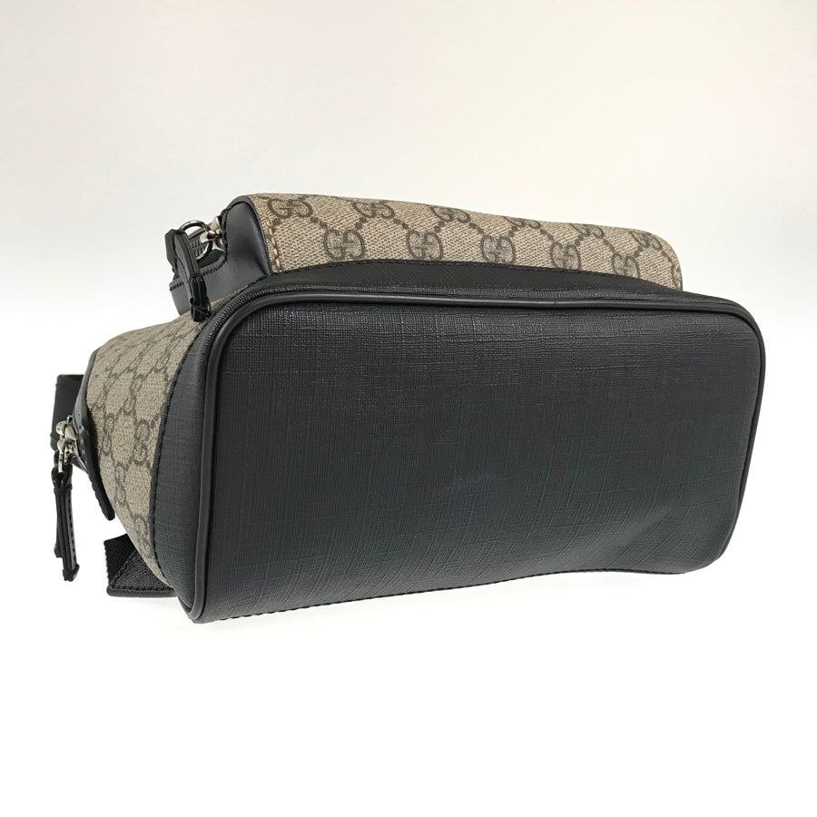 Gucci Twist Leather Shoulder Bag