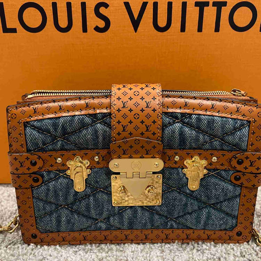 412968 DDH Louis Vuitton Malletage Trunk Clutch